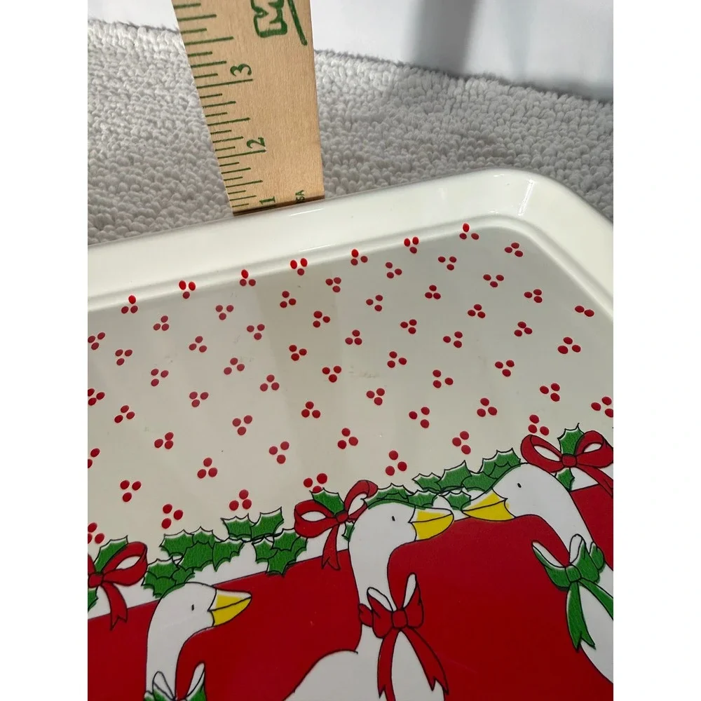 N/A vintage melamine